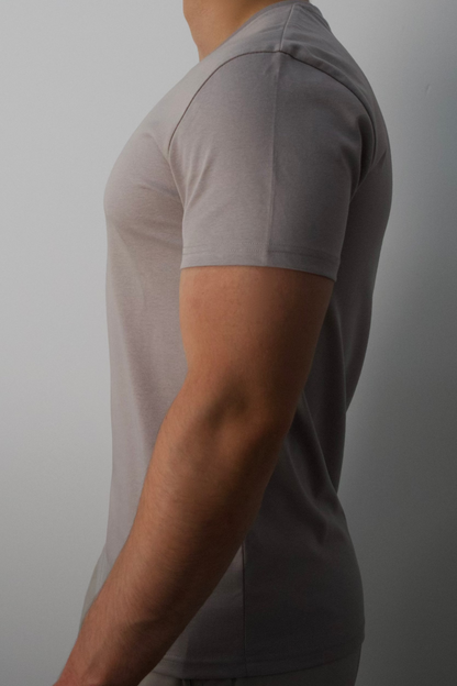 CAMISETA GRIS - ESSENTIALS
